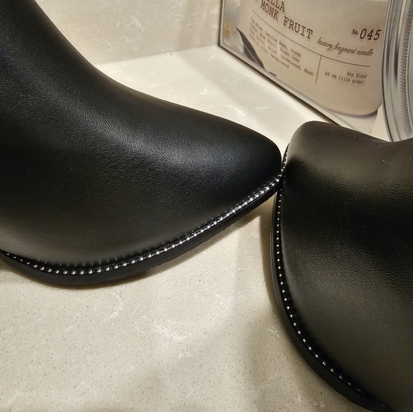 Brand New Cut Out Closed Toe Heeled Ankle Boots - Picture 11 of 14